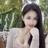 前凸后翘极品长腿美女